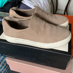 J/Slides grey